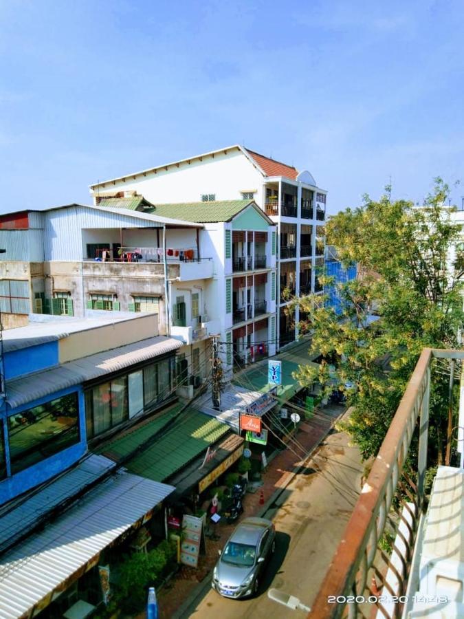 Sinnakhone Hotel Vientiane Exterior photo